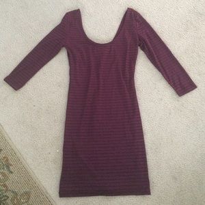 3/4 sleeve wine colored bodycon dress