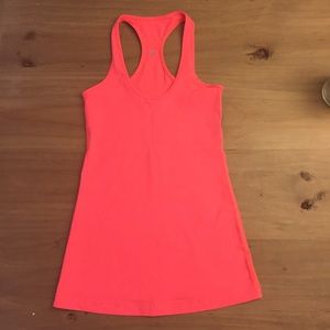 Lululemon Cool Racerback sz.4
