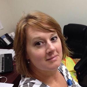 Meet your Posher, Holly