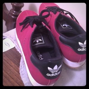 Adidas never worn