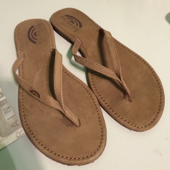 Rainbow Dark Brown Comfy Sandals Size 8