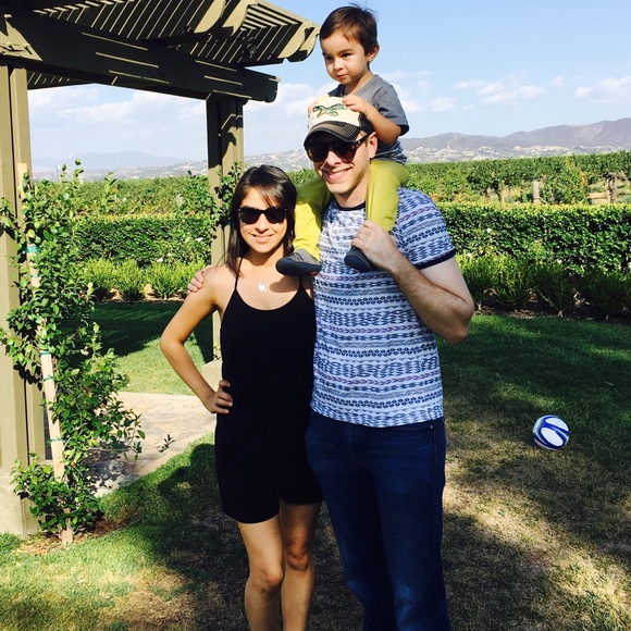 Meet your Posher, Beatriz - Picture 2 of 3