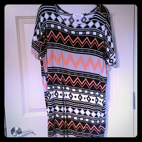 Patterned tunic