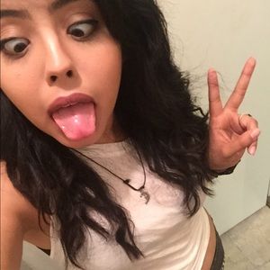 Meet your Posher, Kassandra