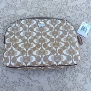 COACH TAN MAKE UP/ACCESSORIES BAG