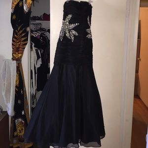 Strapless jeweled Prom/formal mermaid black dress/