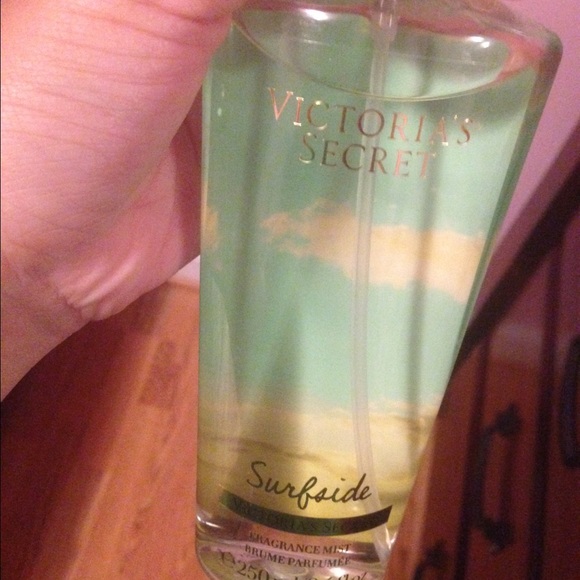 Surfside body mist by victorias secret