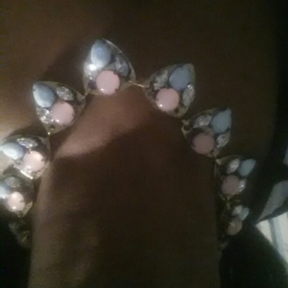 Necklace - Picture 3 of 3