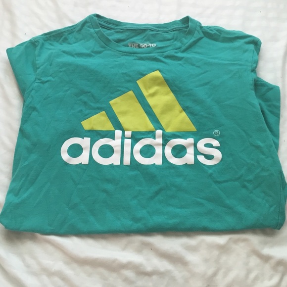 Adidas t shirt