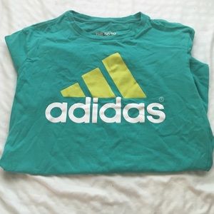 Adidas t shirt