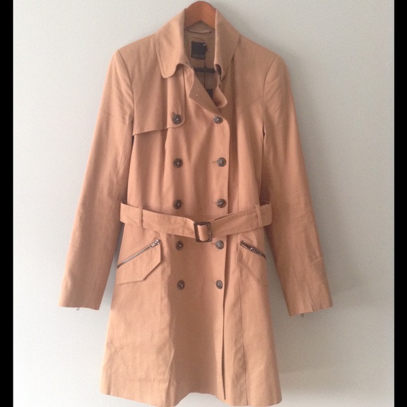 SOLD - Picture 3 of 4