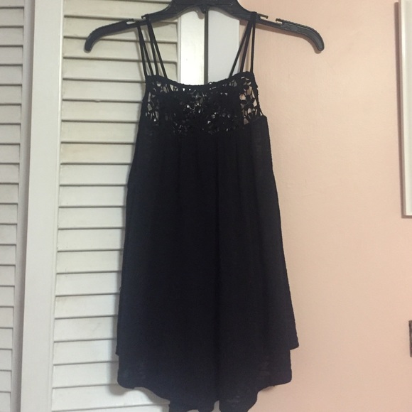 Black Tank
