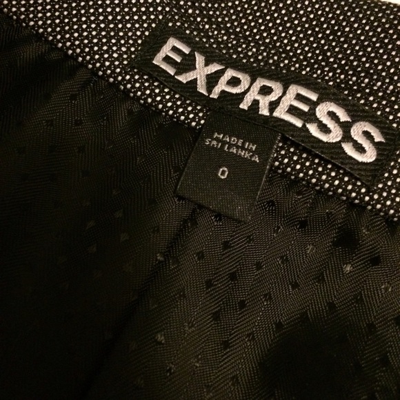 Express Blazer - Picture 4 of 6