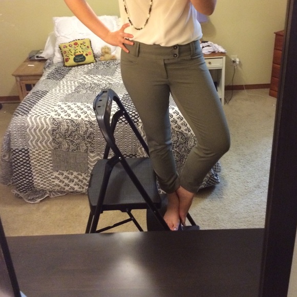Banana republic olive green pants Clearance