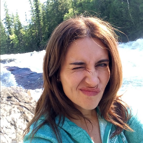 Meet your Posher, N - Picture 1 of 1