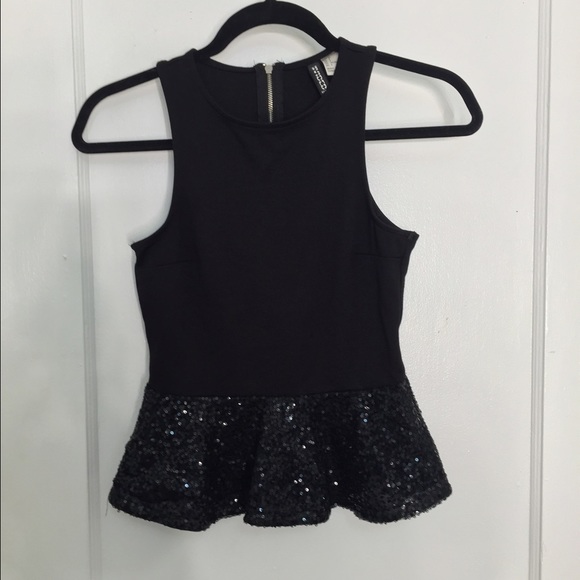 Black Crop Top - Picture 1 of 2