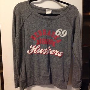 Size Large Nebraska Huskers Sweatshirt
