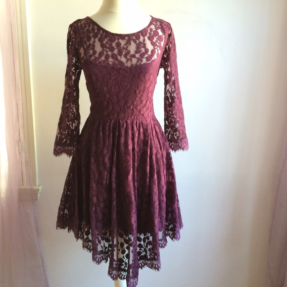 Free People Dresses & Skirts - Free People Burgundy Lace Dress