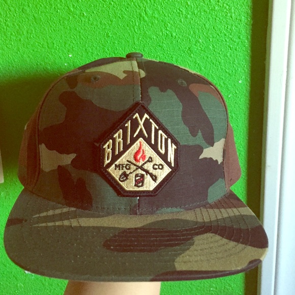 Snapback - Picture 1 of 1