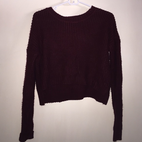 maroon sweater‼️