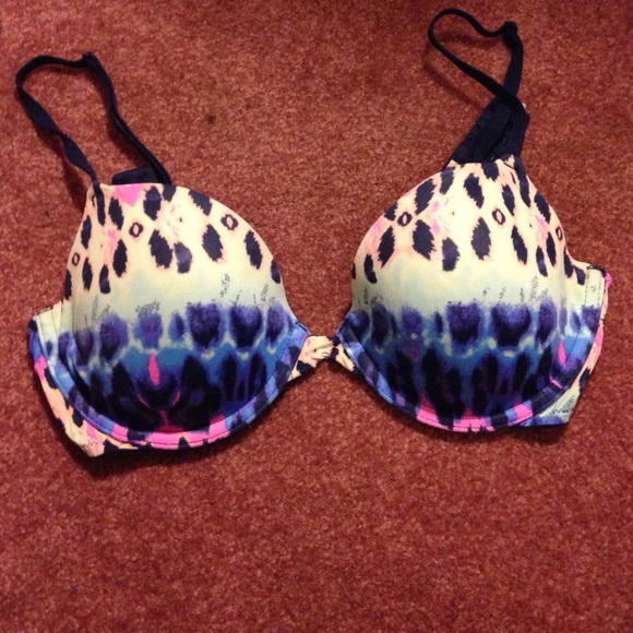 Multicolored bra 34C