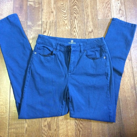 Liz Claiborne Blue stretch pants - size 4 - Picture 1 of 3