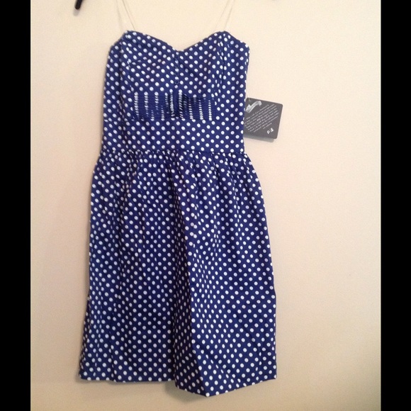 Darling polka dots
