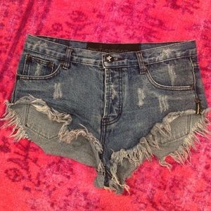 One Teaspoon Bandit shorts