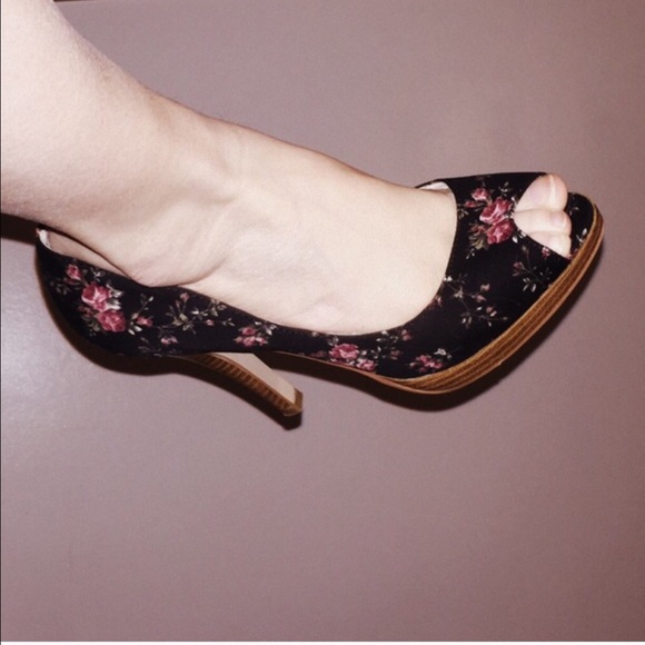 Retro Heels