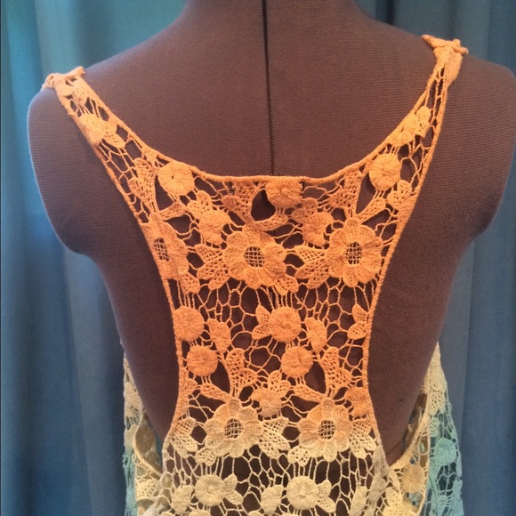 Stella Top - Picture 2 of 3