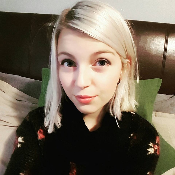 Meet your Posher, Bri