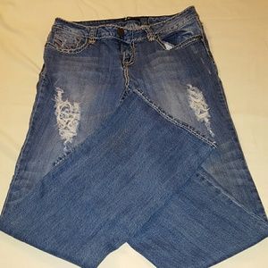 Z2 Distress Jeans