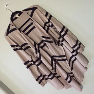 Women's plus size sweater