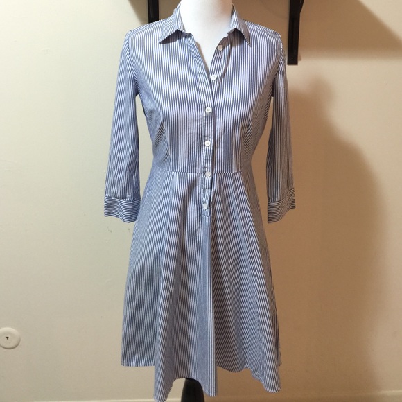 New like Petite white/blue dress