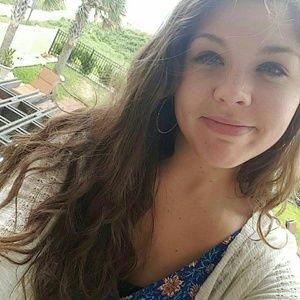 Meet your Posher, Kaitlin