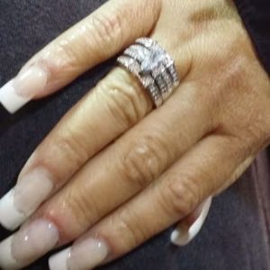 Meet your Posher, Chanel