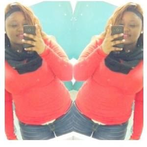 Meet your Posher, Neshia