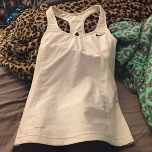 Nike performance tank