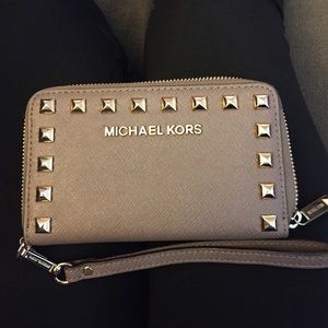 Michael Kors Wristlet