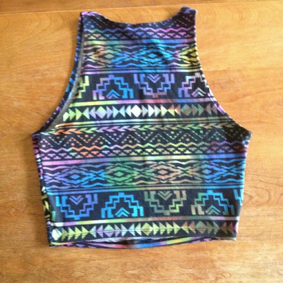 Nollie Crop top - Picture 3 of 3