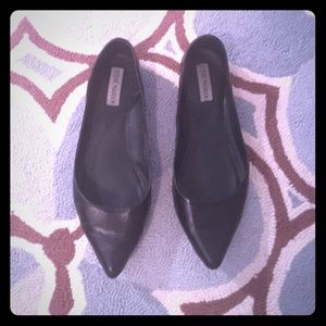 Black Steve Madden Slip on's