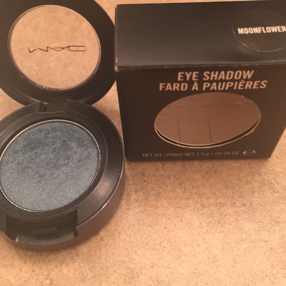 MAC Moonflower Eyeshadow