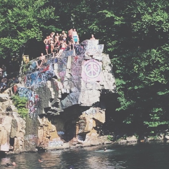 Meet your Posher, Kayla