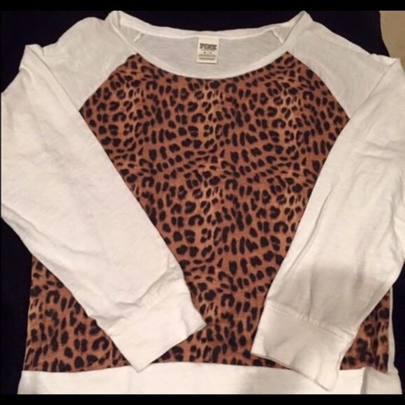 Vs shirt/sweater lot - Picture 4 of 4