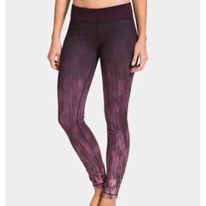 🌟Under Armour StudioLux Ombré Compression Legging