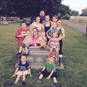 Meet your Posher, Crystal