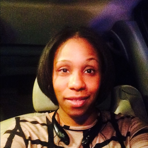 Meet your Posher, Nicole