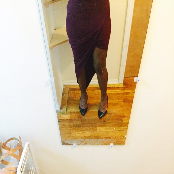Great burgundy wrap SKIRT!!