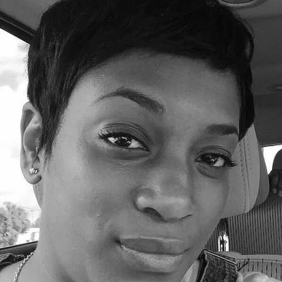 Meet your Posher, Erica