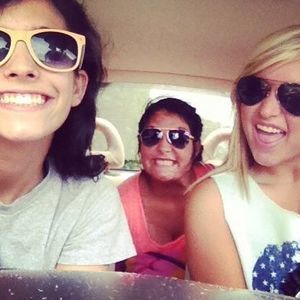 Meet your Posher, Hannah